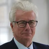 Ken Follett Net Worth