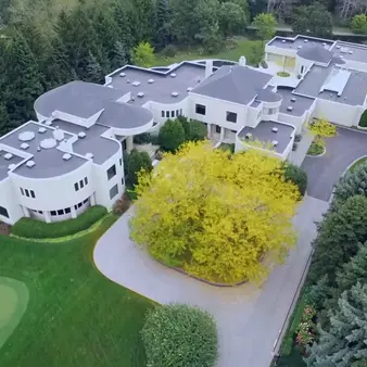 Michael Jordan Finally Sold His Chicago Mansion After More Than 12 Years On The Market
