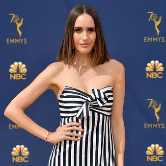 Louise Roe Net Worth