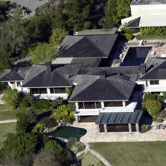 Billionaire Craig McCaw is Selling His Island Paradise for $75 Million.  Too Bad It Was Stolen.