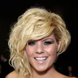 Kimberly Caldwell Net Worth