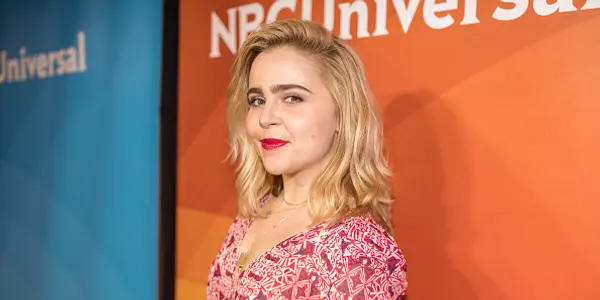 Mae Whitman
