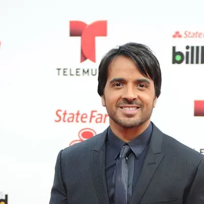 Luis Fonsi Net Worth | Celebrity Net Worth