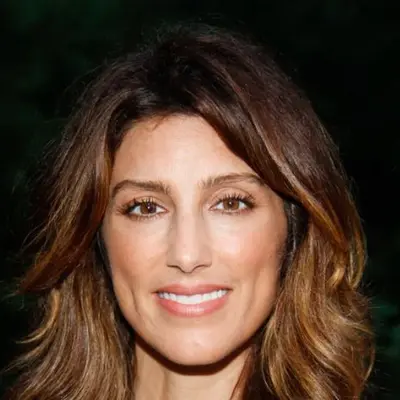 Jennifer Esposito