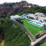 The Price Of Gwen Stefani And Gavin Rossdale's LA Mansion Gets Reduced To $25 Million