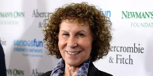 Rhea Perlman