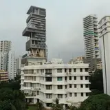 Inside Mukesh Ambani's $1 Billion Mumbai Mansion "Antilia": 27 Stories. 600 Staff. One Family.