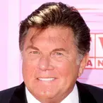 Larry Manetti Net Worth