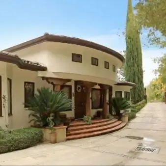 Forest Whitaker Lets Go Of Compound In The Hollywood Hills For Almost $4 Million