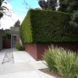 Bradley Cooper Lists Venice Starter Home For $2.4 Million