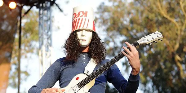 Buckethead