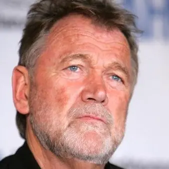 Bo Svenson Net Worth
