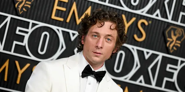 Jeremy Allen White