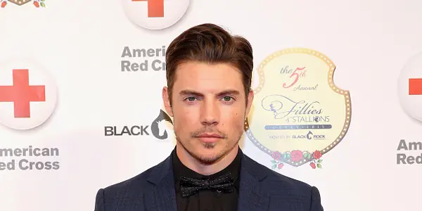 Josh Henderson