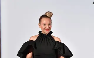 Sia Furler Net Worth