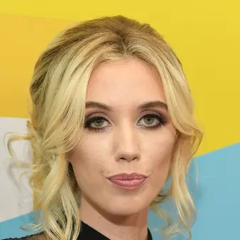 Laura Clery Net Worth