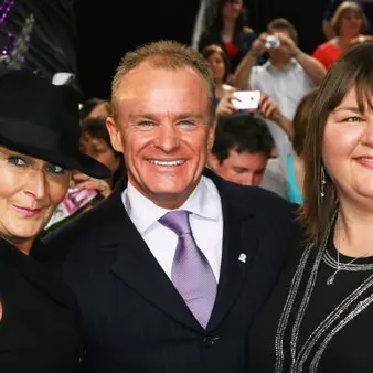 Linda Henry Net Worth