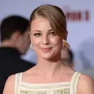 Emily VanCamp