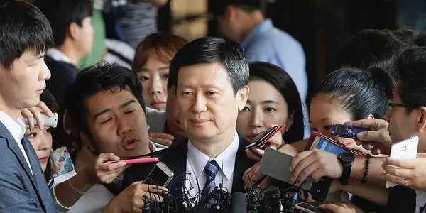 Shin Dong-Joo