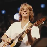 Gerry Beckley Net Worth