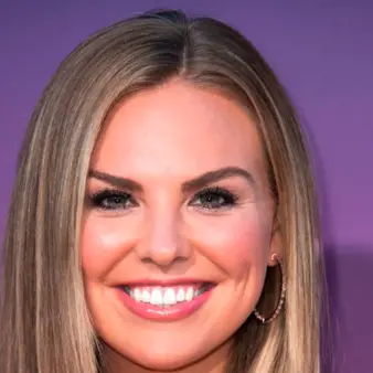 Hannah Brown Net Worth