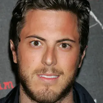 Harry Morton Net Worth