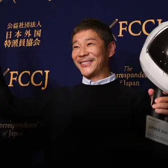 Moon Bound Billionaire Yusaku Maezawa Says Not To Work So Much