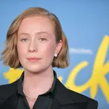 Hannah Einbinder Net Worth