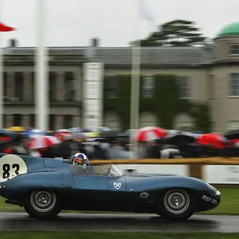 Jaguar D-Type Expected to Become Most Expensive British Car