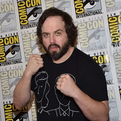 Angus Sampson