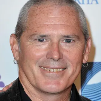 Brandon Cruz Net Worth