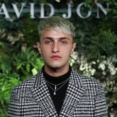 Anwar Hadid