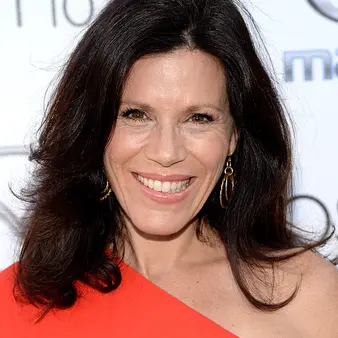 Tricia Leigh Fisher Net Worth