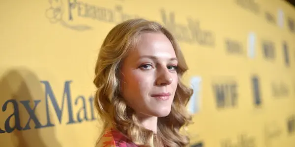 Emma Bell
