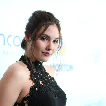 Ronni Hawk Net Worth