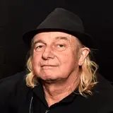 Alan White Net Worth