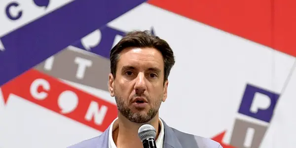 Clay Travis