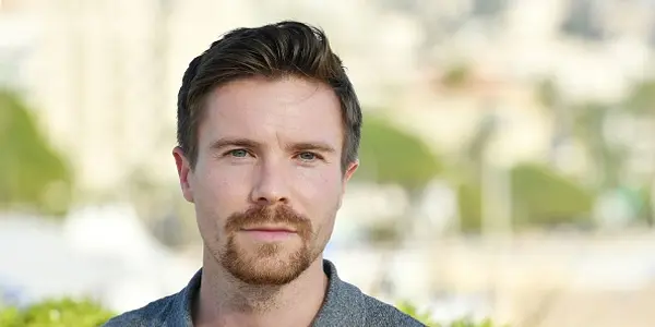 Joe Dempsie
