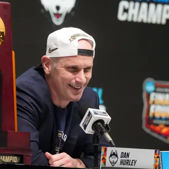 Did Dan Hurley Really Give Up THAT Much Money By Turning Down The Lakers?