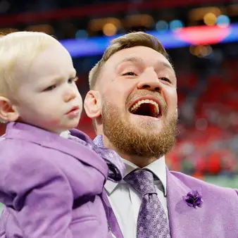 Here Are The Six Highest-Paid Fighters Of The Past Year