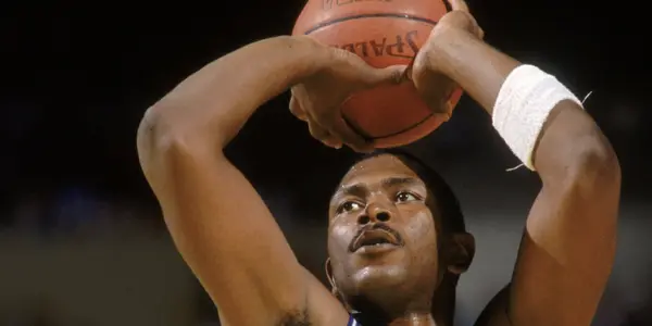 Mark Aguirre