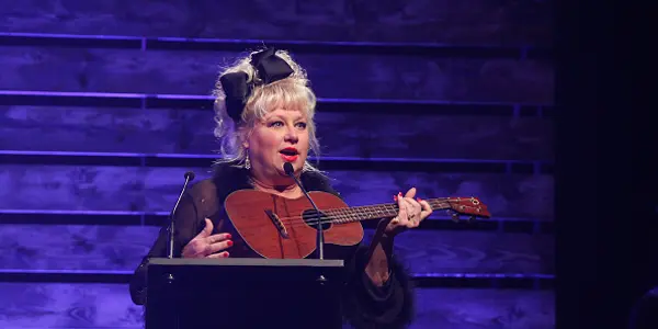 Victoria Jackson