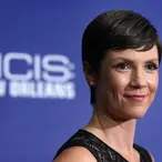 Zoe McLellan Net Worth