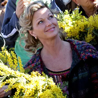 Jeane Manson Net Worth