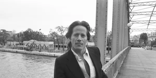 Peter Strauss