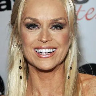 Catherine Hickland Net Worth