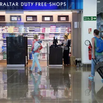 Inspirational Billionaire Takes Final Step To Fulfill His Dream Of Dying Broke. Yes, Broke. This is An Amazing Story!