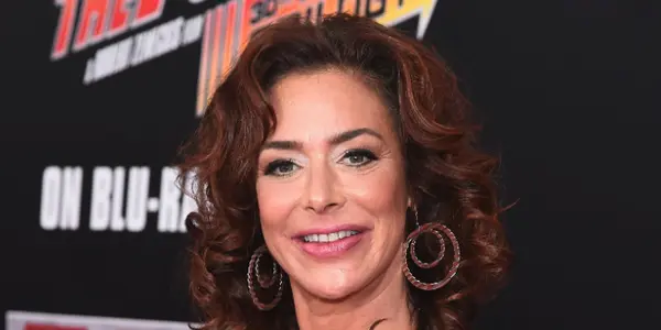 Claudia Wells