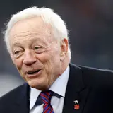 30 Years Ago Jerry Jones Bought The Dallas Cowboys For $60 Million… Today The Team Is Worth $6.5 Billion