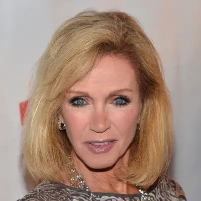 Donna Mills